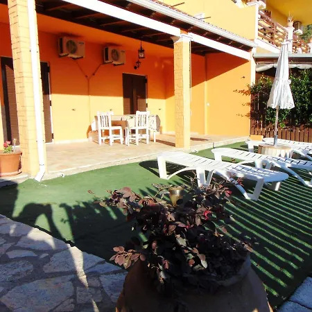 Appartement Maria - Roumanis *